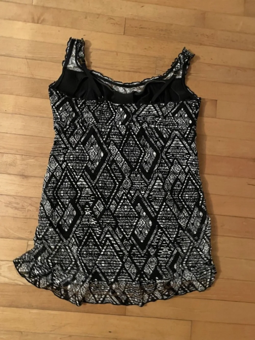 Becca by Rebecca Virtue black & white one piece Dress Swimsuit Size 2X (20-22)
